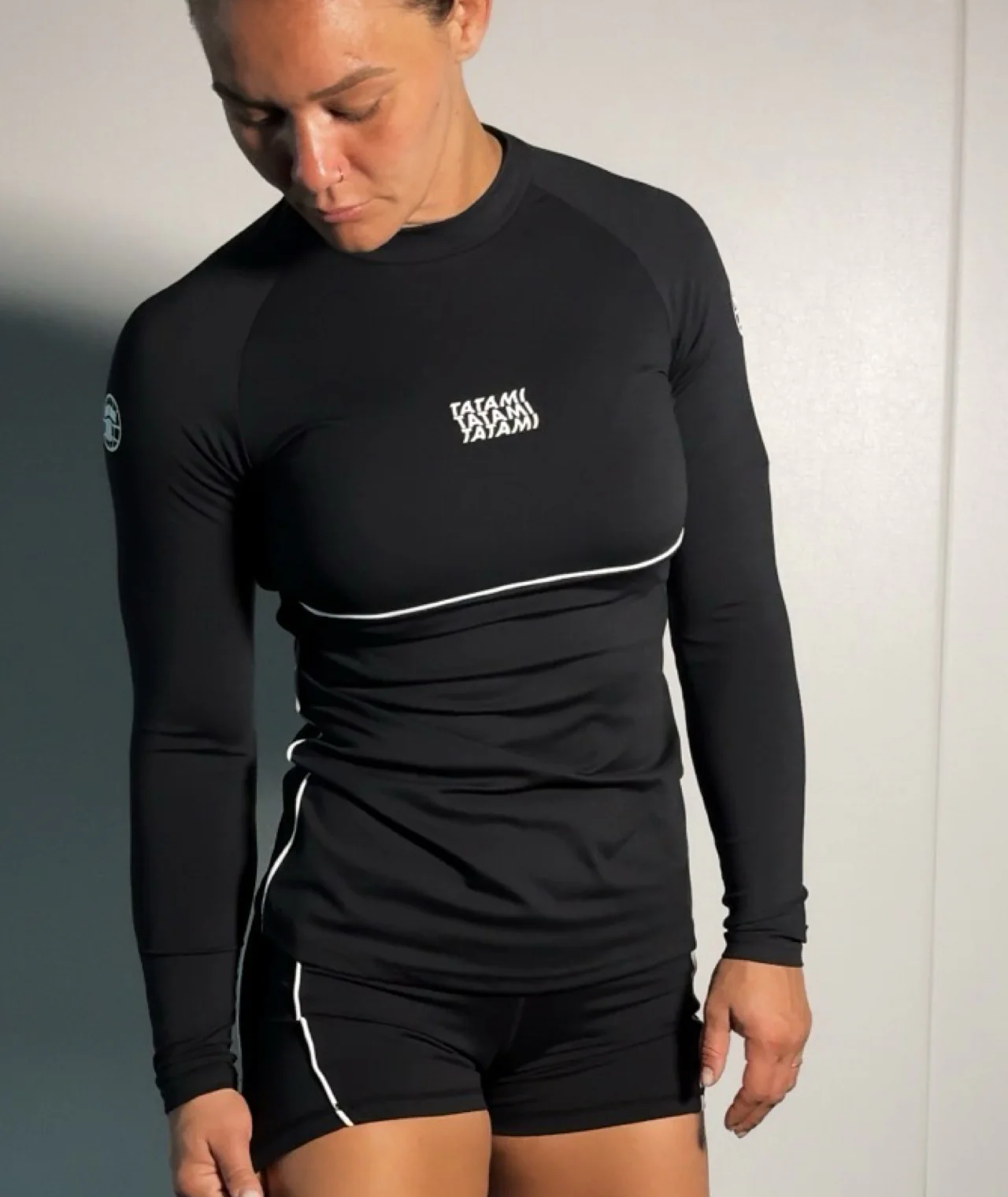 Ladies Contour Long Sleeve Rash Guard - Black - Image 2